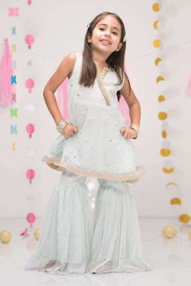 Picture of Mini Pearl Swan