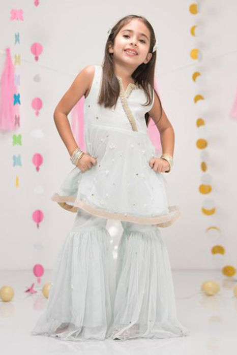 Picture of Mini Pearl Swan