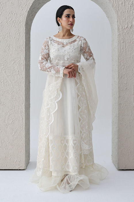 Picture of Nadia Zahid in Adina