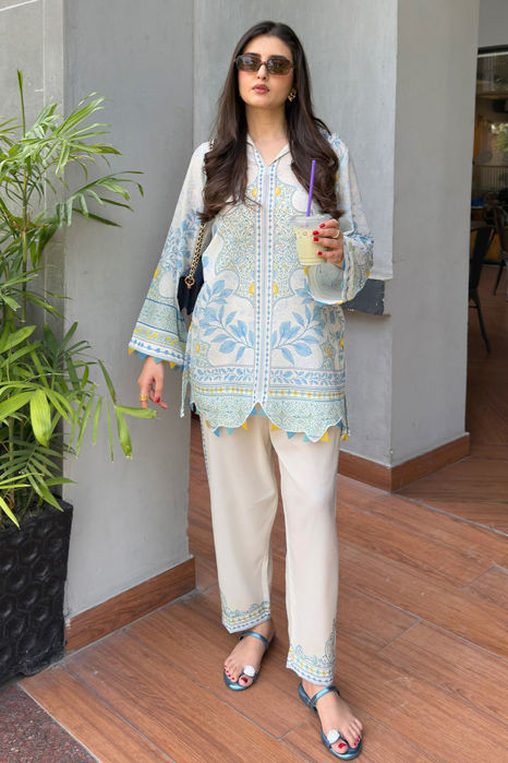 Picture of Ayeshahayatk in Citrus Pop