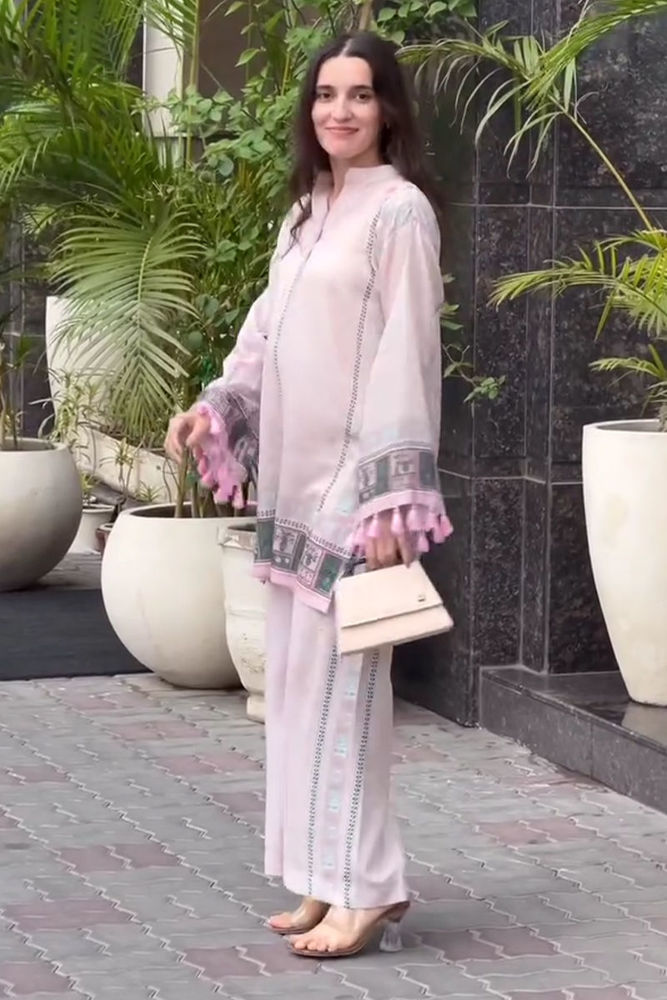 Picture of Aminay In Sol Set