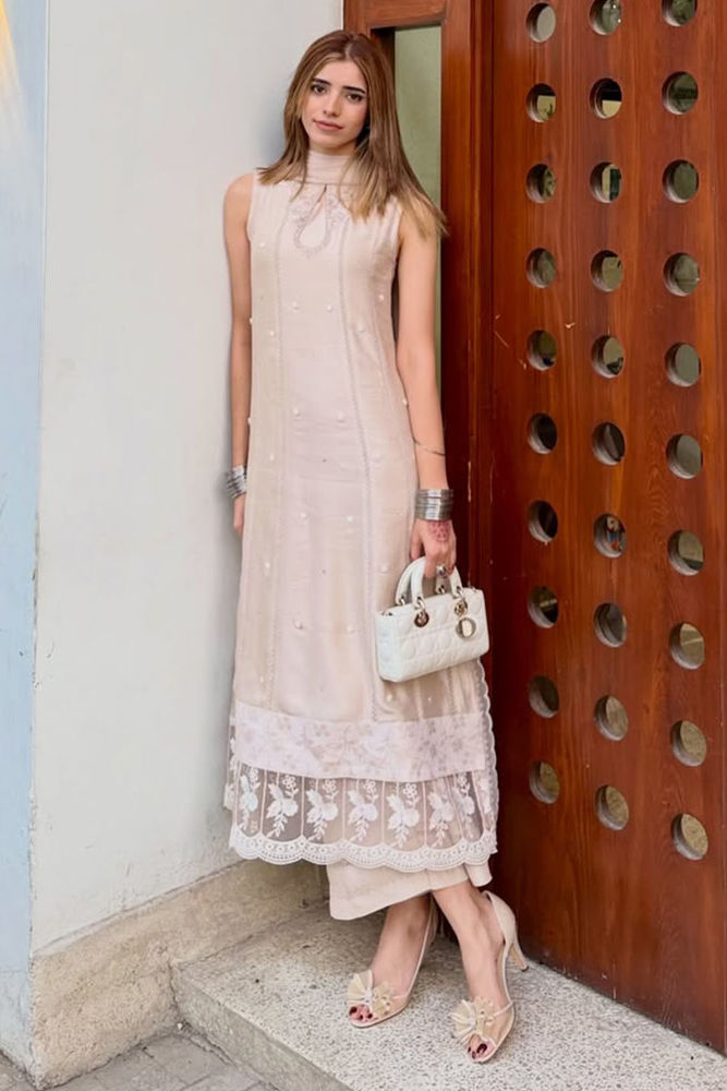 Picture of Aleena Bajwa In Zaria